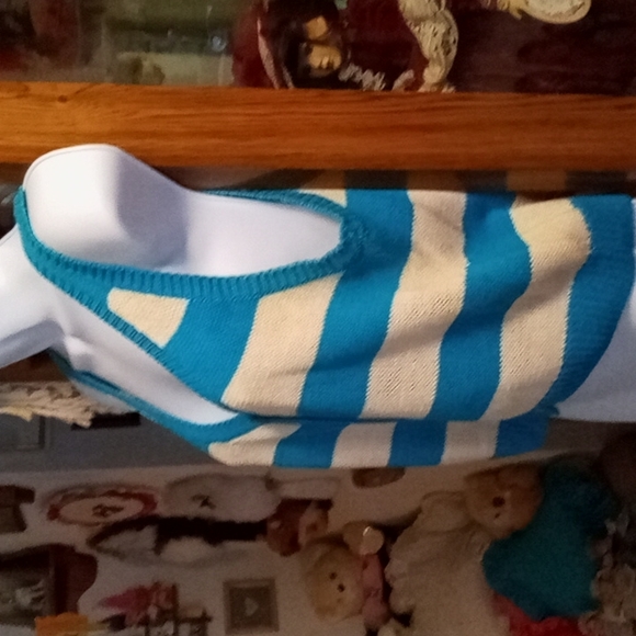SexyVintage 80s Button DownTurquoise Blue & Cream Tank Style Sweater Crop Top 💙 - Picture 4 of 13